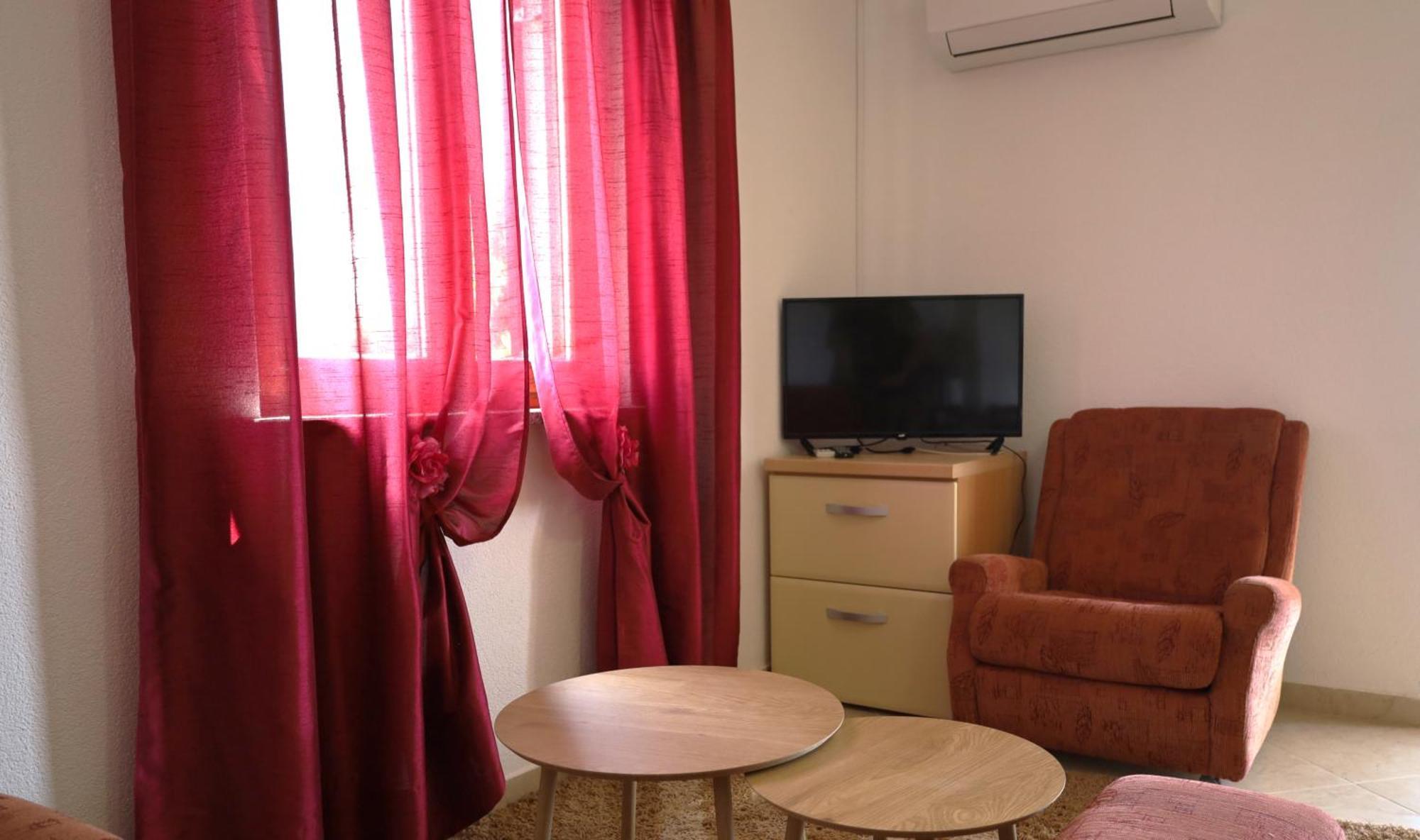 Apartment Zita With 1 Bedroom In Relaxing Surroundings Near Umag 乌马格 外观 照片